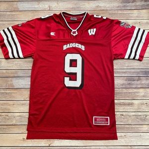 Wisconsin Badgers Number 9 Men’s Jersey, medium